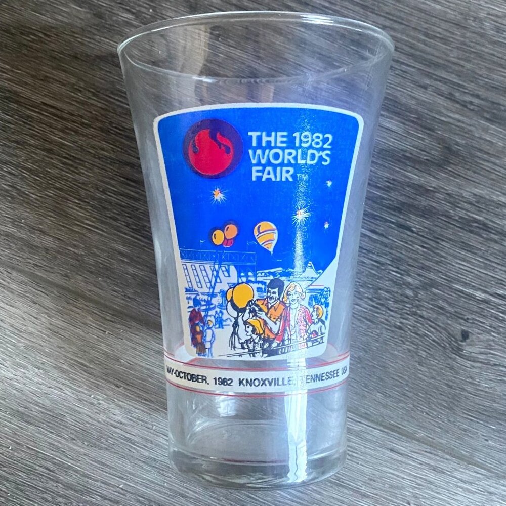 Vintage 1982 World's Fair Knoxville McDonalds Drinking Glass-Coca-Cola-GUC